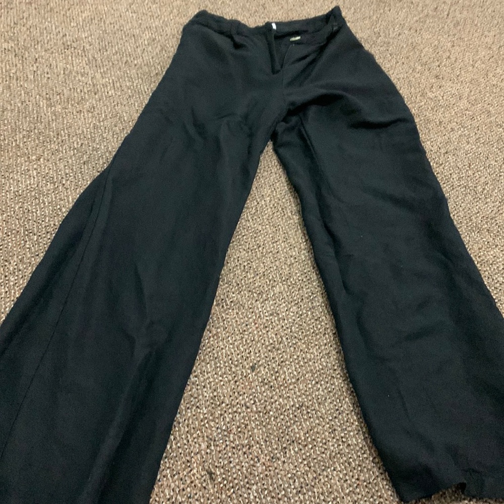 Bershka pants size 02